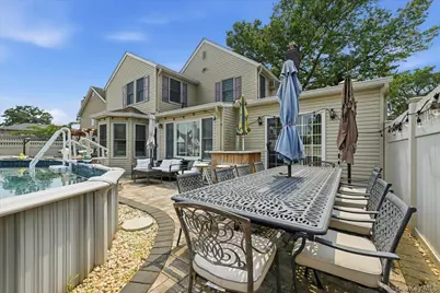 2785 Harvey Avenue, Oceanside, NY 11572 - Photo 32