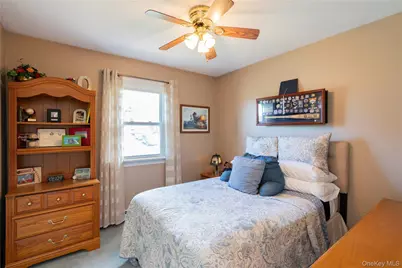 4 Tanglewood Lane, Poughkeepsie, NY 12603 - Photo 12