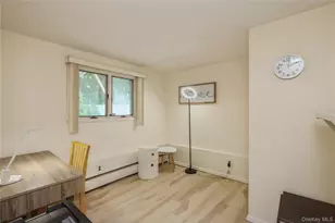 7 Ebb Ct, Commack, NY 11725 - Photo 10