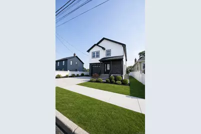 1316 R Street, Elmont, NY 11003 - Photo 2