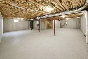 1320 R St, Elmont, NY 11003 - Photo 28