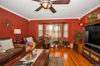 623 W Park Avenue, Long Beach, NY 11561 - Photo 4
