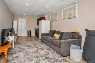 623 W Park Ave, Long Beach, NY 11561 - Photo 22