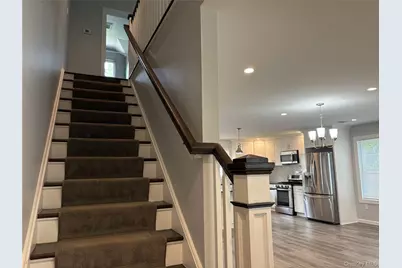 17B Dunes Lane #Right, Port Washington, NY 11050 - Photo 18