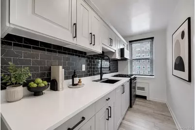 765 Bronx River Road #4A, Bronxville, NY 10708 - Photo 4