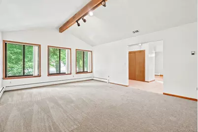 6 Pelham Court, Nanuet, NY 10954 - Photo 6