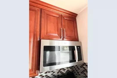 72-75 Little Neck Parkway #G-2, Glen Oaks, NY 11004 - Photo 16