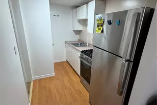 1390 America Ave, West Babylon, NY 11704 - Photo 4