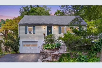 4 Denim Place, White Plains, NY 10603 - Photo 1