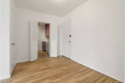 360 Westchester Avenue #623, Port Chester, NY 10573 - Photo 4