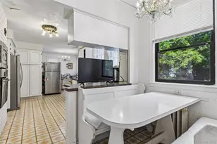38 Cedarhurst Ave, Cedarhurst, NY 11516 - Photo 14