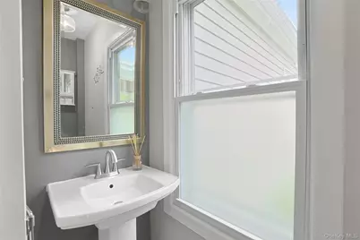 11-13 Demarest Avenue, West Nyack, NY 10994 - Photo 16