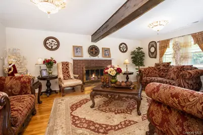 12 Princeton Drive, Dix Hills, NY 11746 - Photo 2