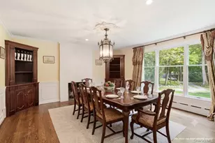 25 Forrest Dr, Lloyd Harbor, NY 11743 - Photo 8