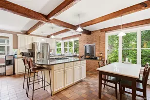25 Forrest Dr, Lloyd Harbor, NY 11743 - Photo 6