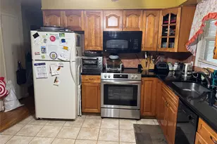 1551 Sweetman Ave, Elmont, NY 11003 - Photo 8