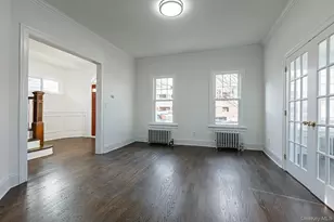 209 Smith St, Freeport, NY 11520 - Photo 4