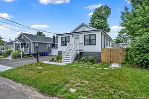 93 Overton St, Deer Park, NY 11729 - Photo 4