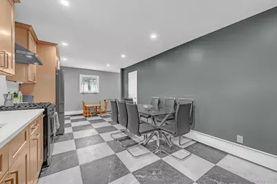 93 Overton Street, Deer Park, NY 11729 - Photo 16