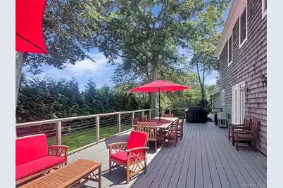 5765 Bergen Avenue, Mattituck, NY 11952 - Photo 4