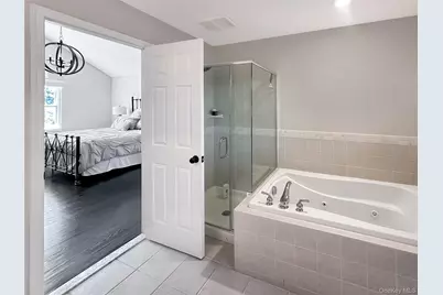 5765 Bergen Avenue, Mattituck, NY 11952 - Photo 16