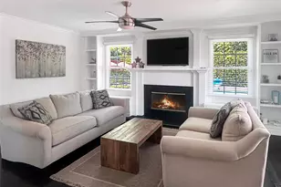 5765 Bergen Ave, Mattituck, NY 11952 - Photo 12