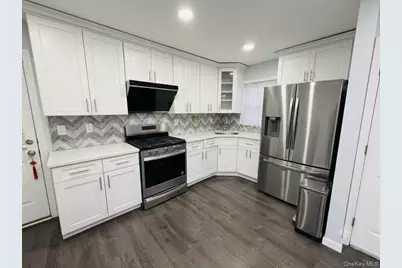 1101 128th Street, College Point, NY 11356 - Photo 4