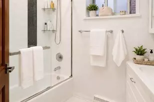 34-21 32nd St, Astoria, NY 11106 - Photo 6