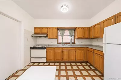1334 E 15th Street, Brooklyn, NY 11230 - Photo 12