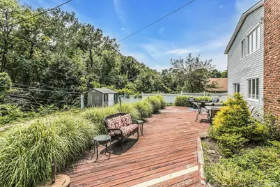 23 Highwood Road, East Norwich, NY 11732 - Photo 16