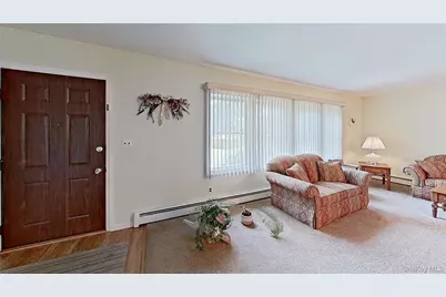 347 Miller Place Road, Miller Place, NY 11764 - Photo 4