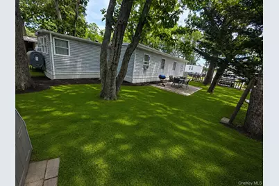433 Mill Road #38, Calverton, NY 11933 - Photo 14