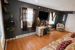 433 Mill Rd, Calverton, NY 11933 - Photo 4