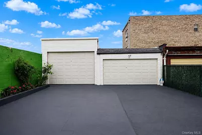 6340 60th Place, Ridgewood, NY 11385 - Photo 4