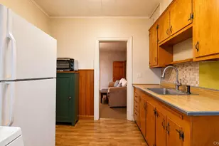 63-40 60th Pl, Ridgewood, NY 11385 - Photo 24
