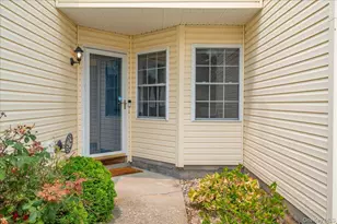 46 Pond Hill Ln, Walden, NY 12586 - Photo 2