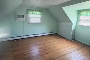 1162 Whitehall Ln, Wantagh, NY 11793 - Photo 10