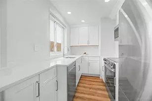 56 Doyer Ave, White Plains, NY 10605 - Photo 14