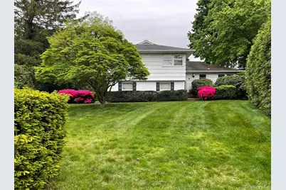 6 Preston Court, Glen Cove, NY 11542 - Photo 2