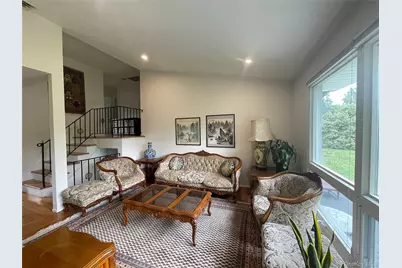 6 Preston Court, Glen Cove, NY 11542 - Photo 6