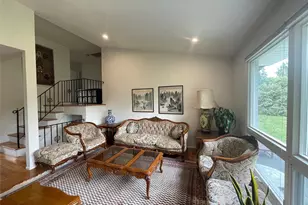 6 Preston Ct, Glen Cove, NY 11542 - Photo 6