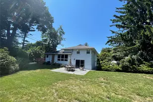 6 Preston Ct, Glen Cove, NY 11542 - Photo 40