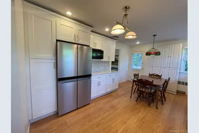 6 Preston Court, Glen Cove, NY 11542 - Photo 10