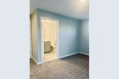 221 Eastview Drive #17, Central Islip, NY 11722 - Photo 8
