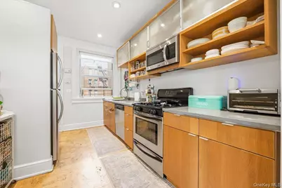 37-28 80th Street #31, Jackson Heights, NY 11372 - Photo 16