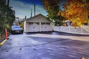 40 S Bayles Ave, Port Washington, NY 11050 - Photo 8