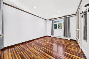 84-33 Wareham Pl, Jamaica, NY 11432 - Photo 10
