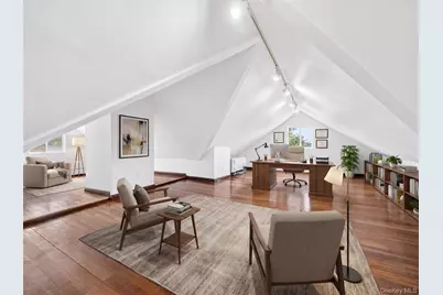 8433 Wareham Place, Jamaica, NY 11432 - Photo 22