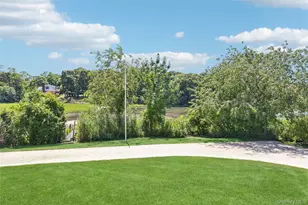 570 Hippodrome Dr, Southold, NY 11971 - Photo 16
