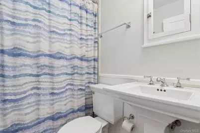 570 Hippodrome Drive, Southold, NY 11971 - Photo 12